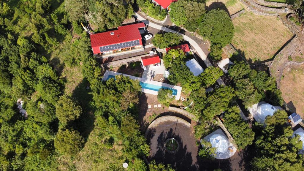 Letecký snímek ubytování Quinta do Abacate - Glamping Park