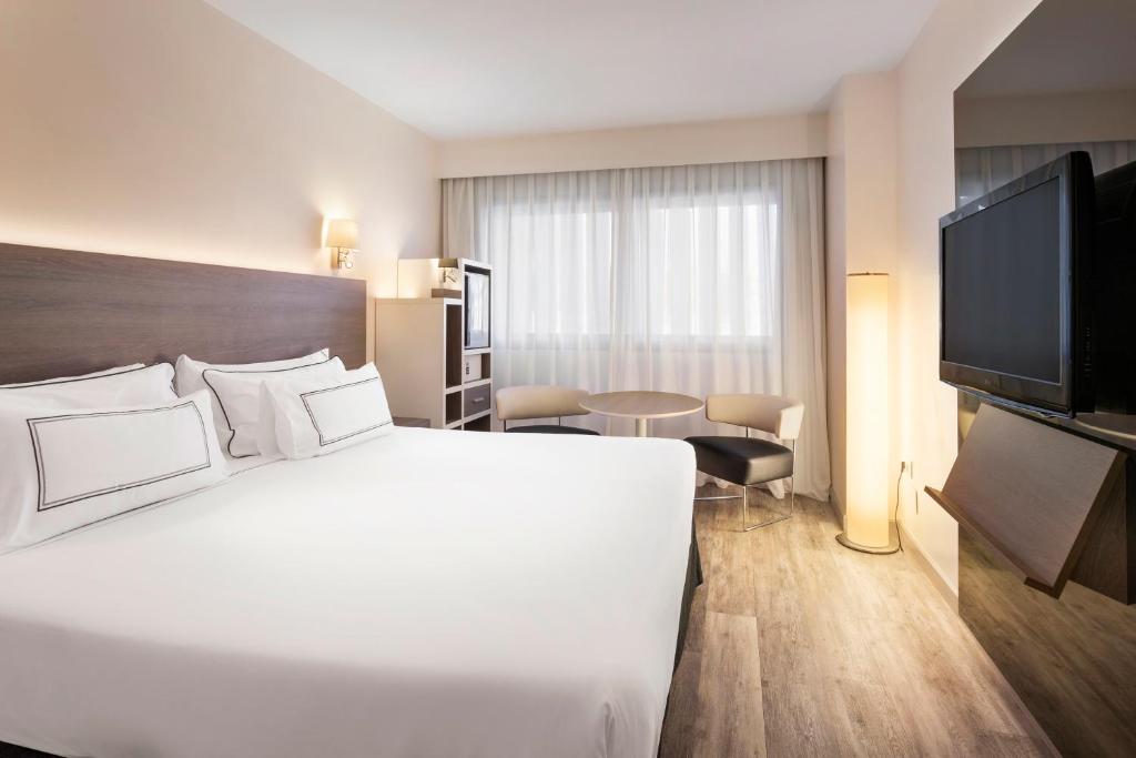 Melia Lebreros, Seville – Updated 2023 Prices