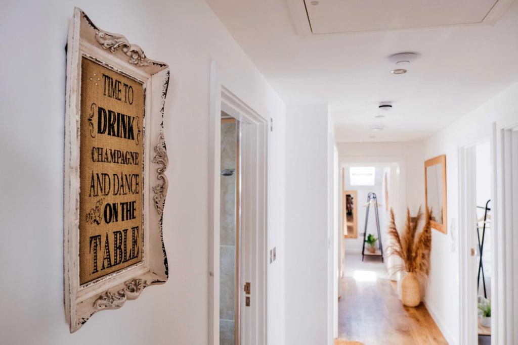 Fotografie z fotogalerie ubytování Finest Retreats - Tolcarne Stay - Luxury Newquay Apartment v destinaci Newquay