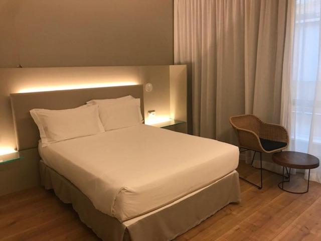 Silken Reino de Aragón - Resim 29