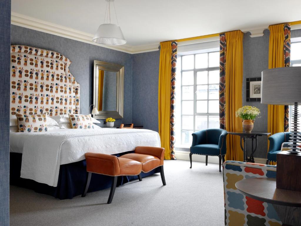 Posezení v ubytování The Soho Hotel, Firmdale Hotels