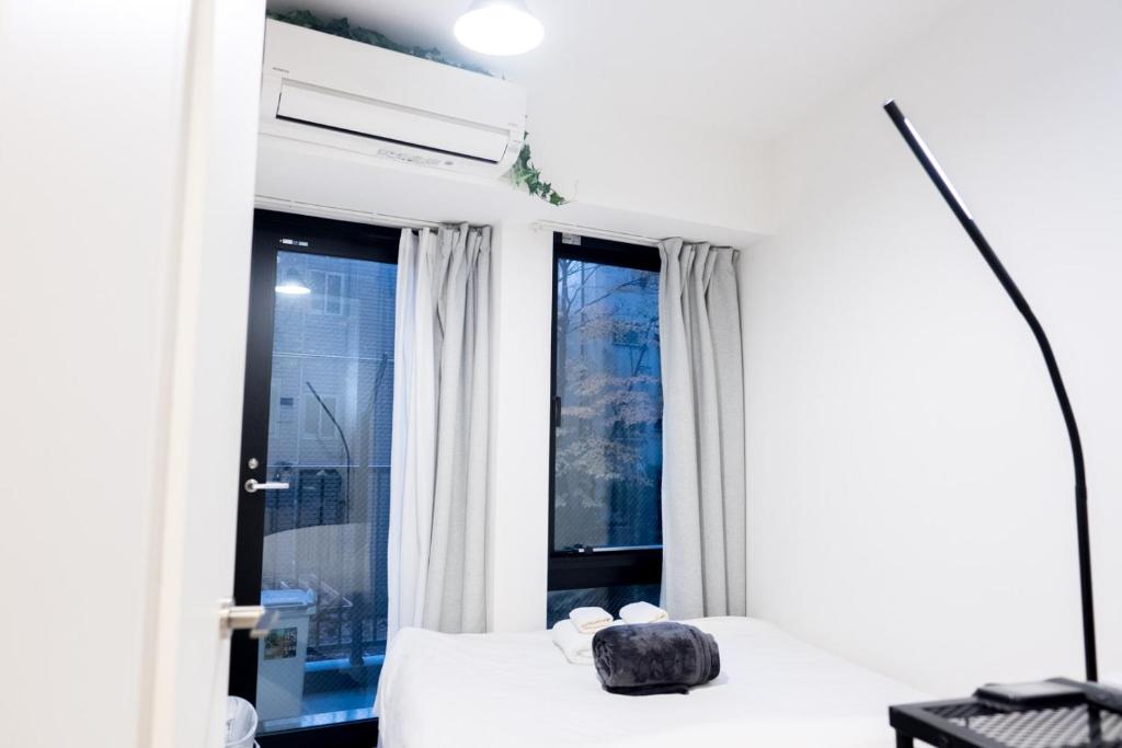NEST HATAGAYA Stylish Apt - Apartment With Balcony