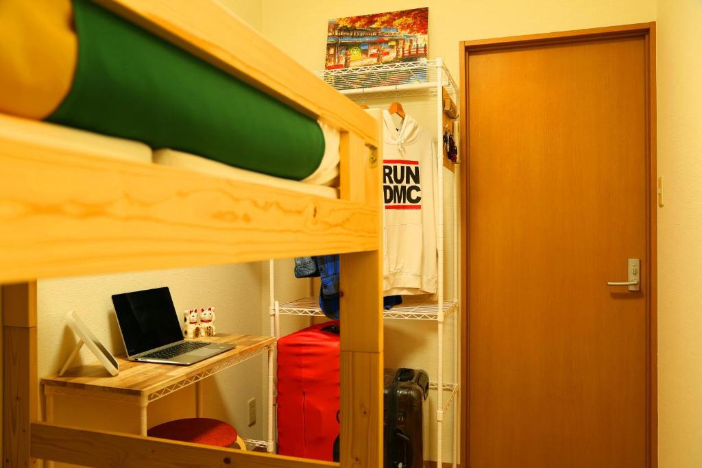 TV a/nebo společenská místnost v ubytování E JOY INN-West Shinjuku Branch