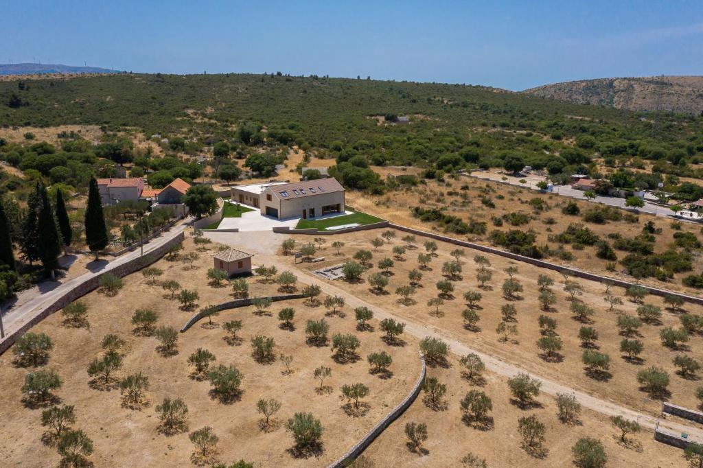 Príroda v okolí vily