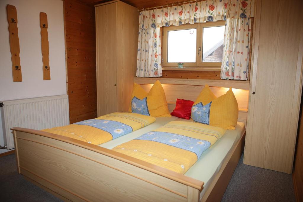 Postel nebo postele na pokoji v ubytování Ferienhaus Hintersee
