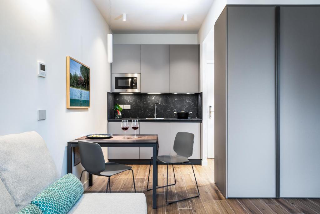 Dapur atau dapur kecil di CO99 Art Building Residence