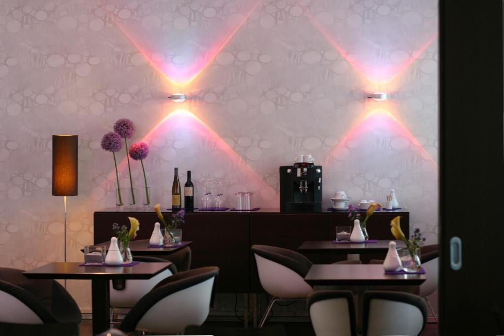 Schiller 5 Hotel - Resim 19