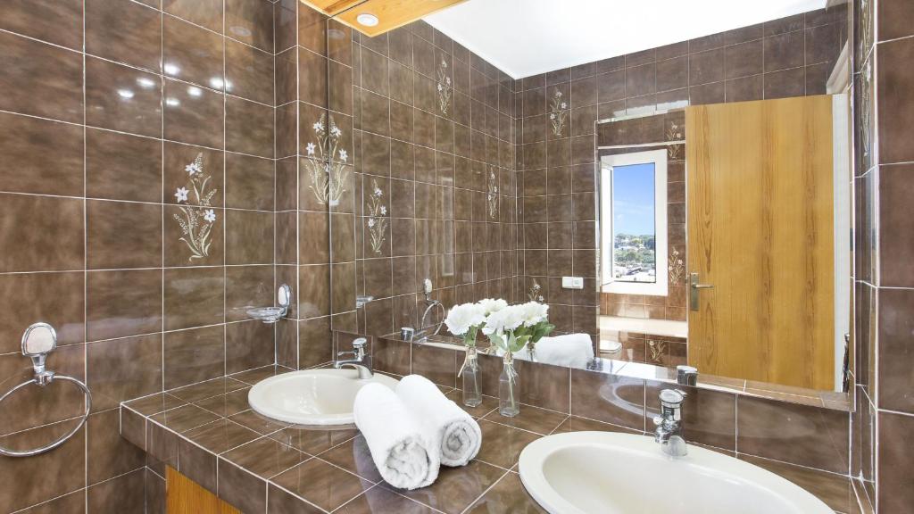 A bathroom at 2Nur - Blanes