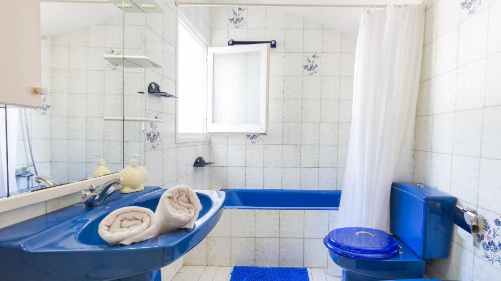 A bathroom at 2Nur - Blanes