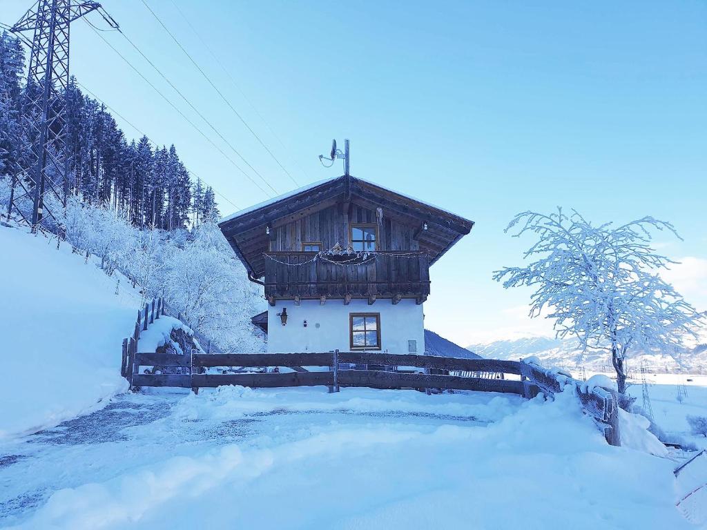 Almliesl UTTE-629 during the winter