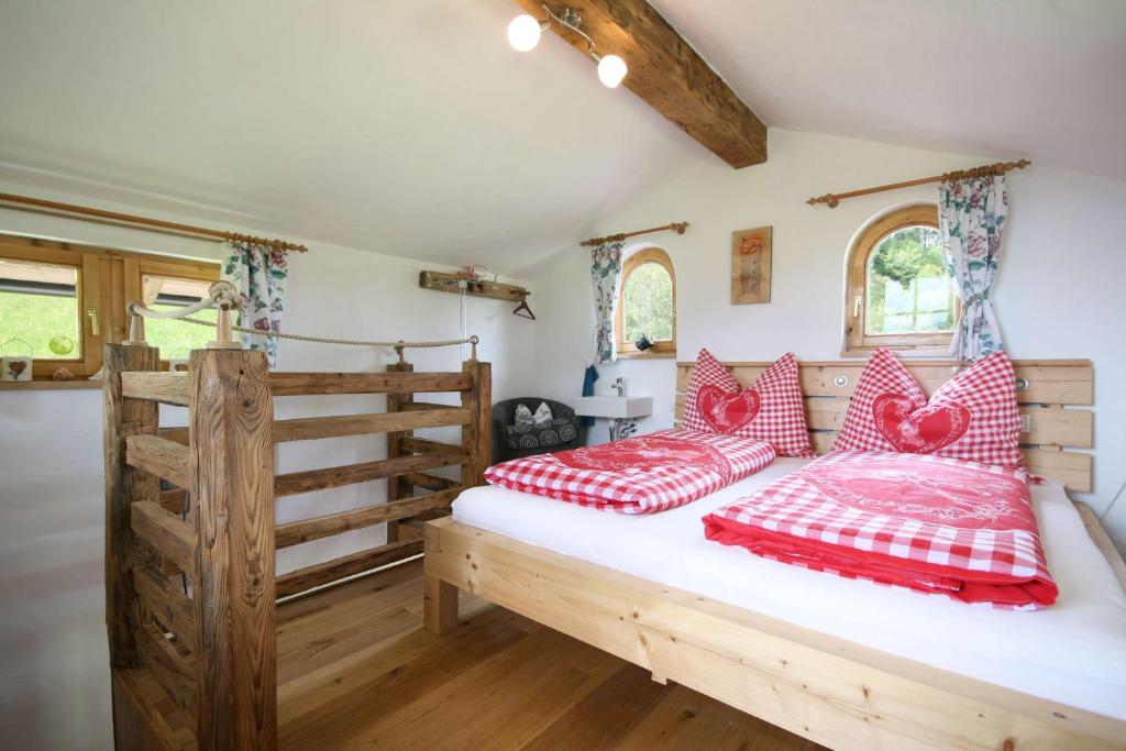 A bed or beds in a room at Almliesl UTTE-629
