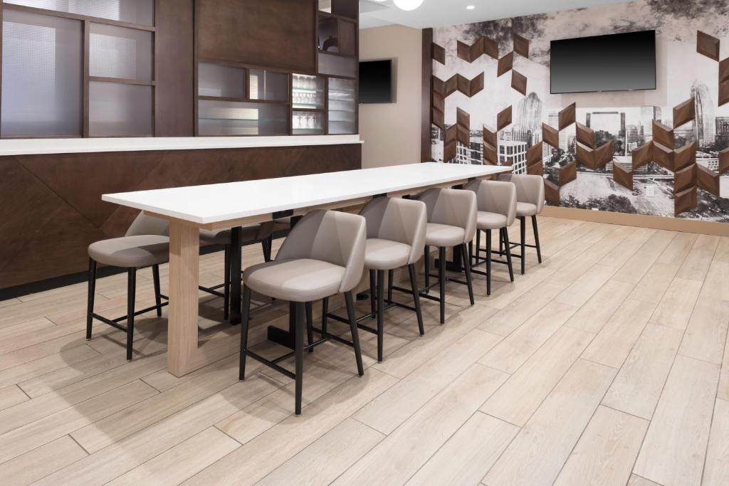 Hyatt Place Charlotte University Research Park photo