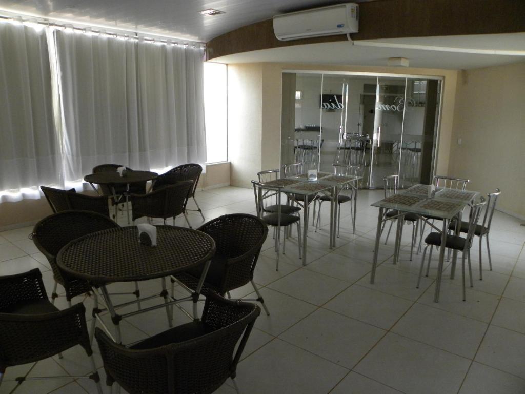  Executive Hotel