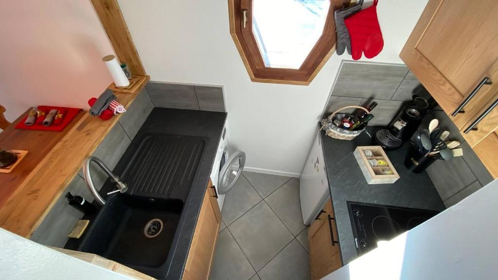 Kuchyň nebo kuchyňský kout v ubytování Chamois de Chamonix, Confortable 2 pièces, balcon, parking gratuit