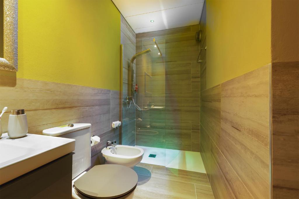 GuestHouse Lugano Studio Apartments by LR - Resim 32