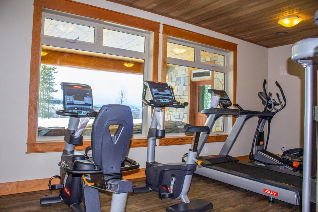 Fitness centrum a/nebo fitness zařízení v ubytování Jollymore Ranch