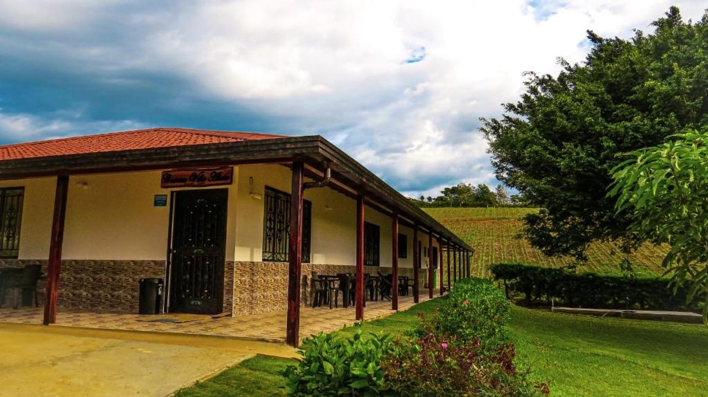 Budova, kde se penzion – hostinec nachází