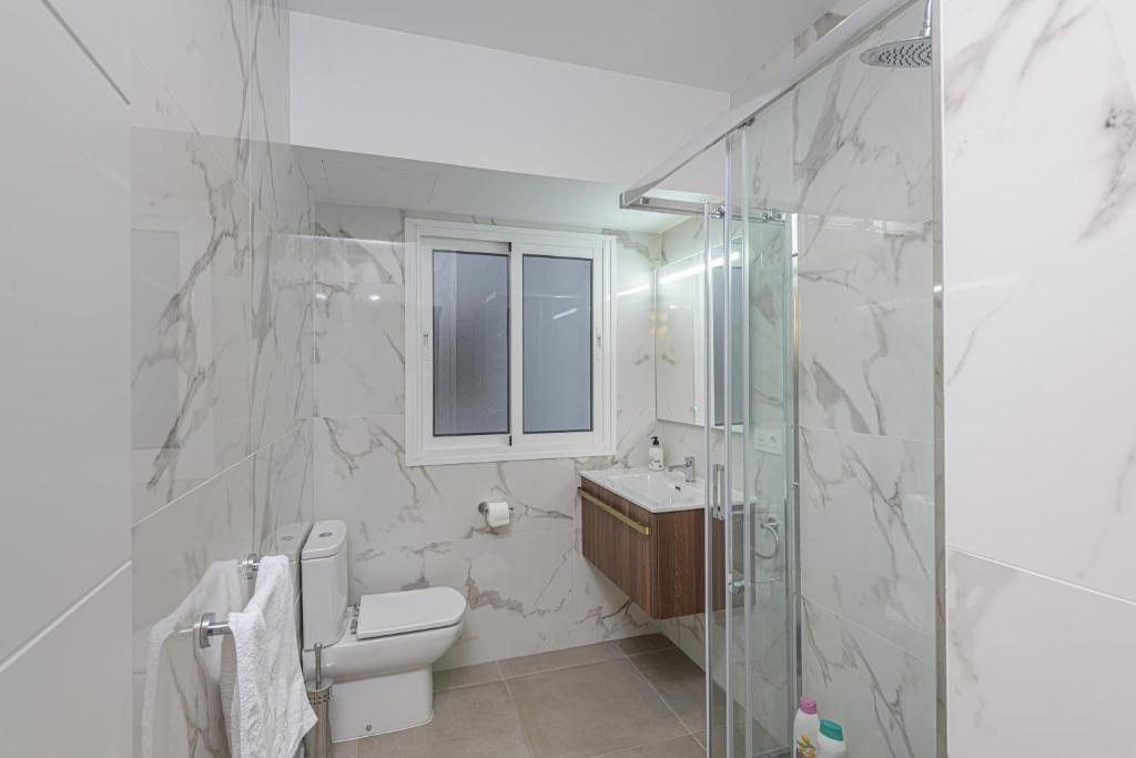 Koupelna v ubytování WintowinRentals Malaga Center, Comfortable and Renovated