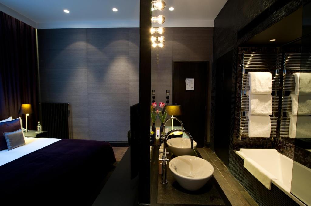 Canal House - Superior Double Room