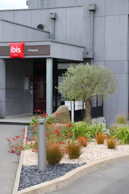 Fotografie z fotogalerie ubytování Hôtel ibis Guingamp Cœur de Bretagne v destinaci Ploumagoar
