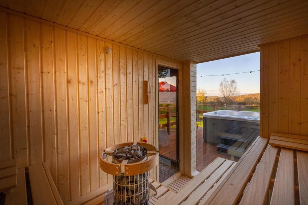 Φωτογραφία από το άλμπουμ του Dom w Domu - Izera Glamping σε Gajowka