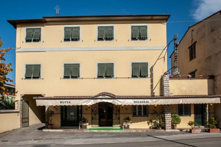 Budova, kde se hotel nachází