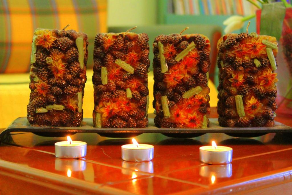 Makanan di atau di tempat lain dekat apartemen