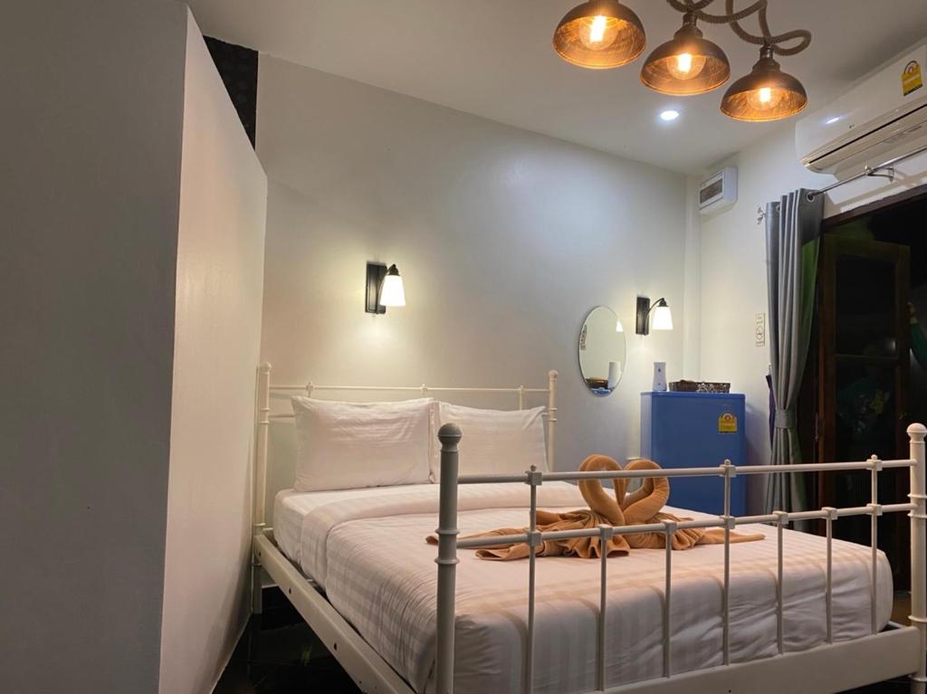 River Kwai Kiri Resort - Double Room