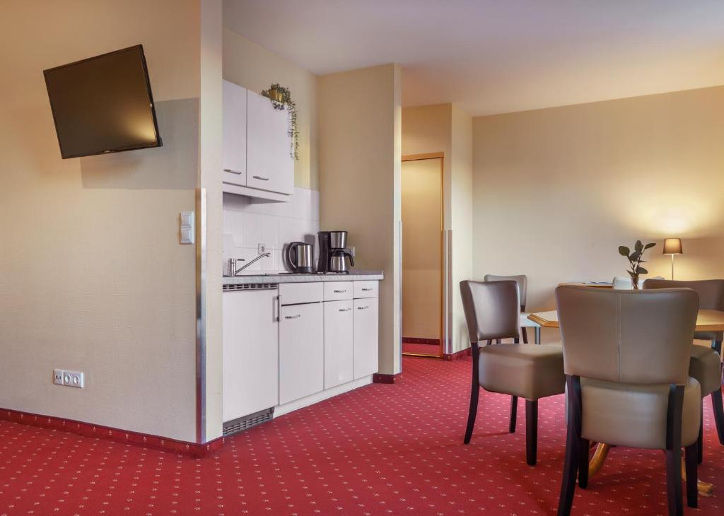 Kuchyň nebo kuchyňský kout v ubytování Hotel Hagemann Hamburg Hafen