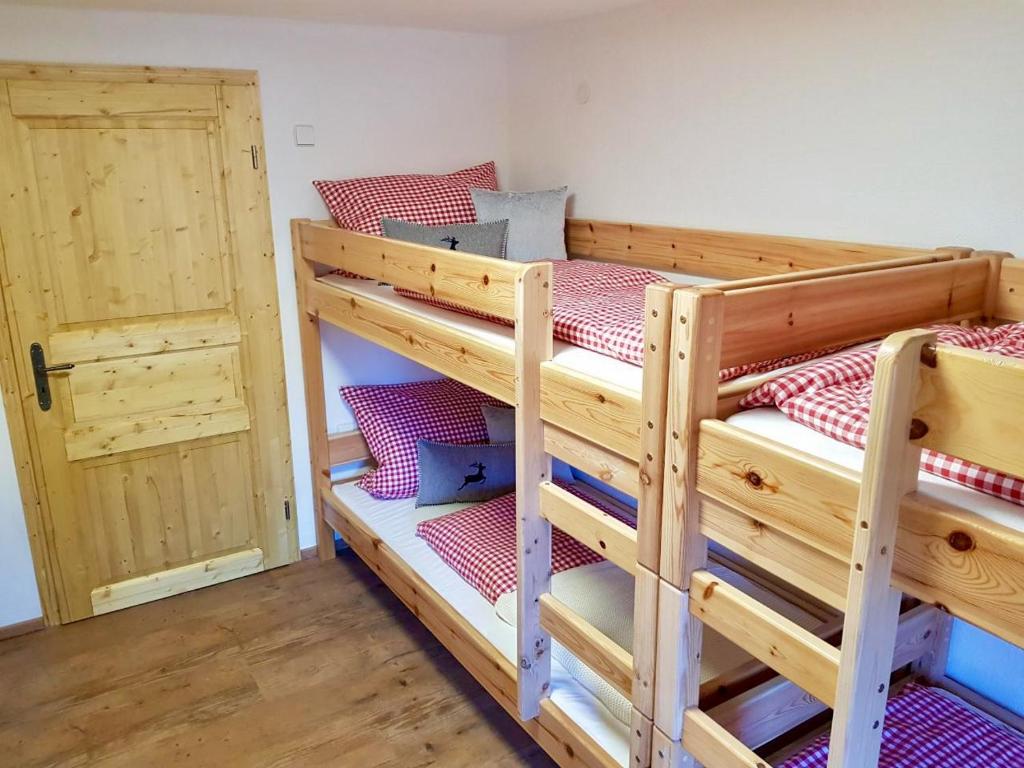 Postel nebo postele na pokoji v ubytování Landhaus Wiesle