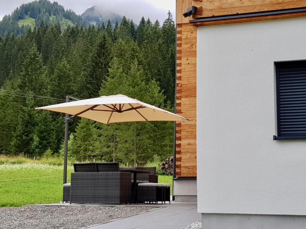 Nespecifikovaný výhled na hory nebo výhled na hory při pohledu z apartmánu