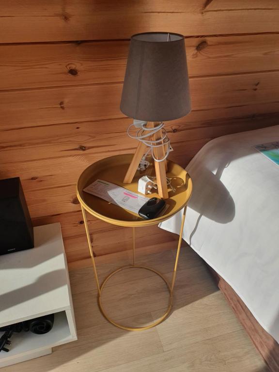 Letto o letti in una camera di Priory Glamping Pods and Guest accommodation