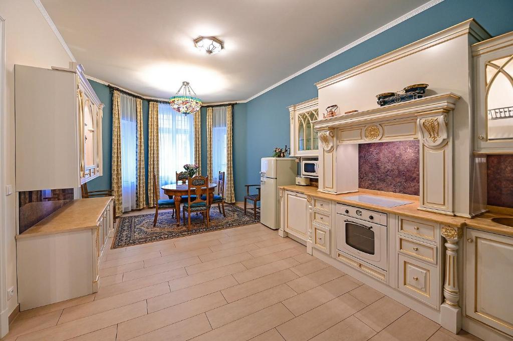 Kuchyň nebo kuchyňský kout v ubytování Apartment Biskupska