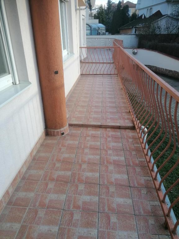 Zdjęcie z galerii obiektu Szabo Laszlo Apartman w Hajduszoboszlo