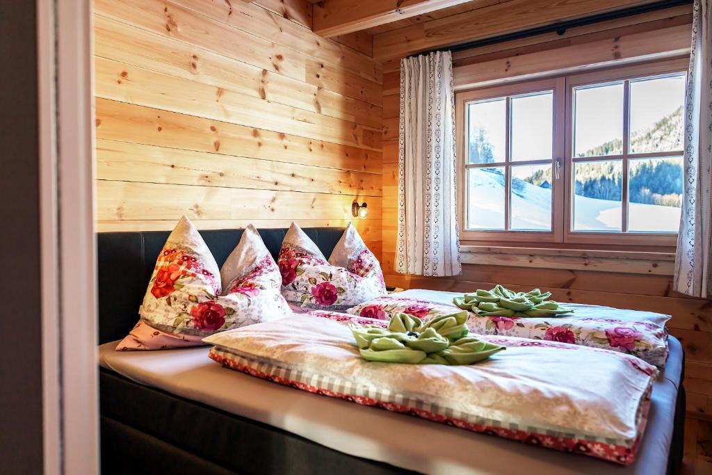 Postel nebo postele na pokoji v ubytování Köck-Chalet