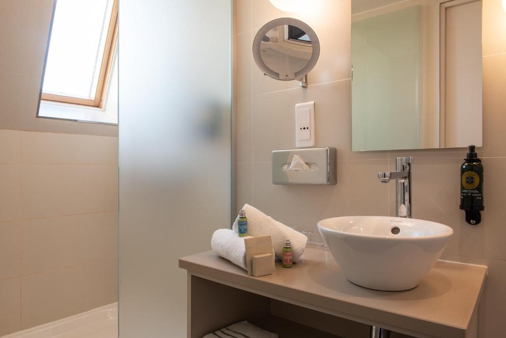 Hotel Yllen Eiffel - Resim 13