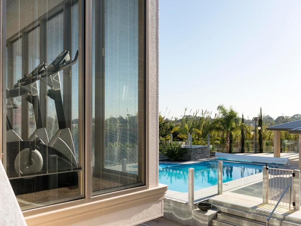 Bazén v ubytování Swan River Hotel nebo v jeho okolí