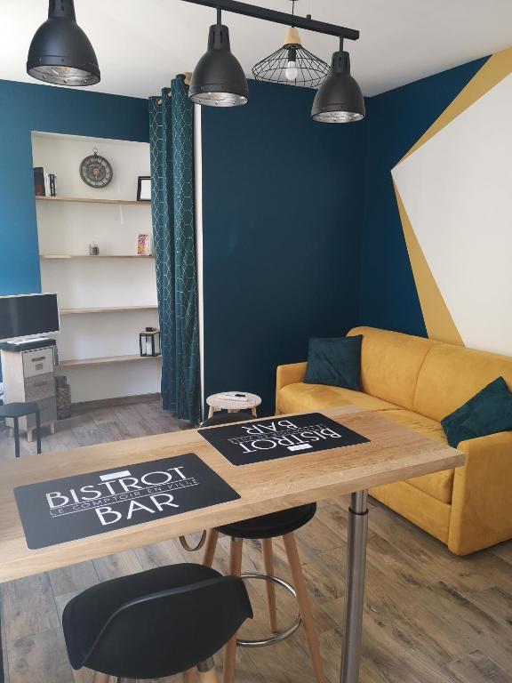 Haute ville : studio ravissant - Appartement D'une Chambre