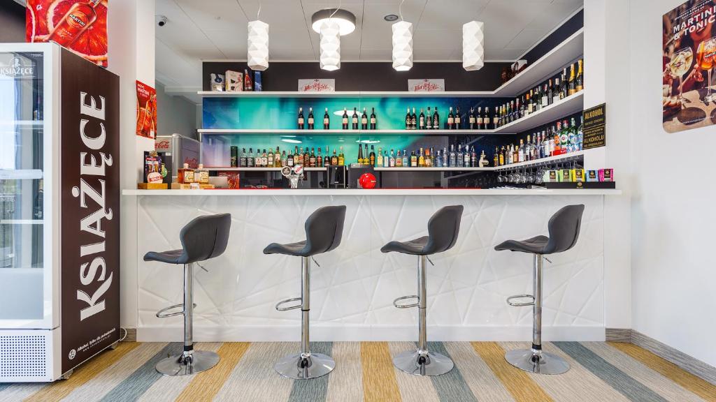 Lounge nebo bar v ubytování Hotel Zorza