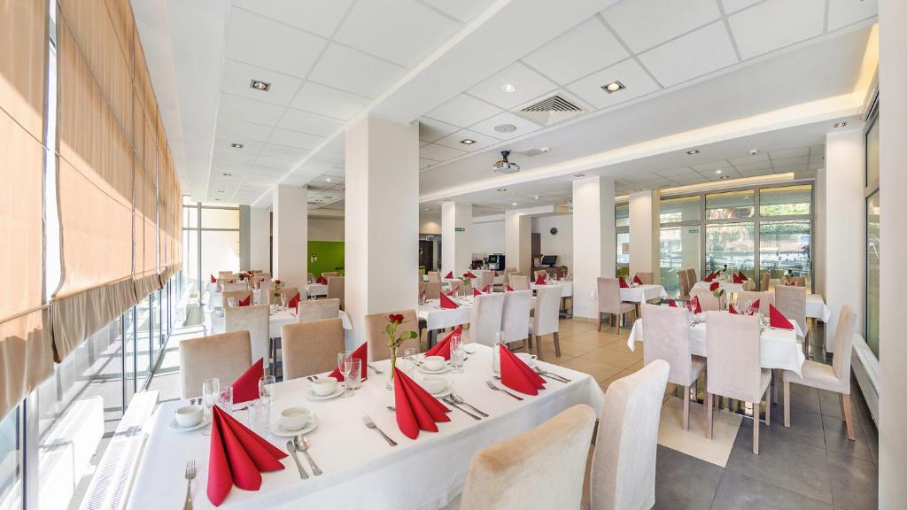 Restaurace v ubytování Hotel Zorza