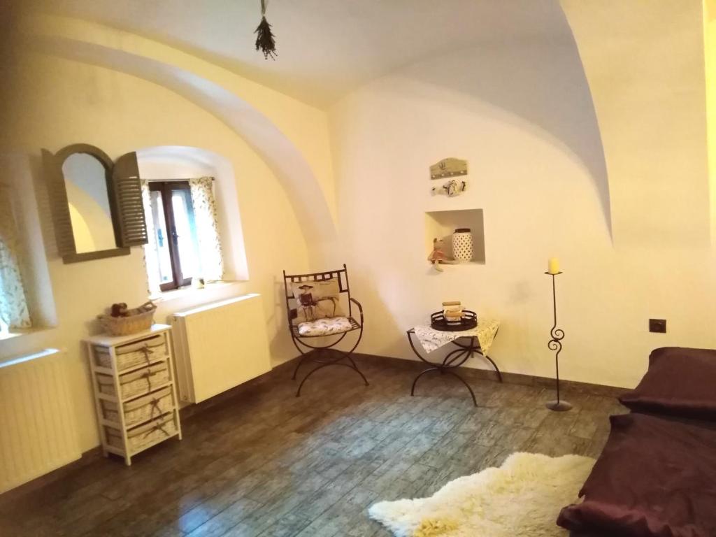 Area soggiorno di Old house in Forest