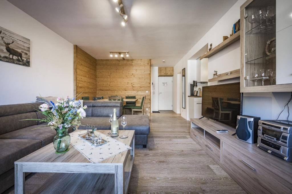 Ferienwohnung Staufenpanorama mit herrlicher Aussicht - Appartement Avec Vue Sur La Montagne