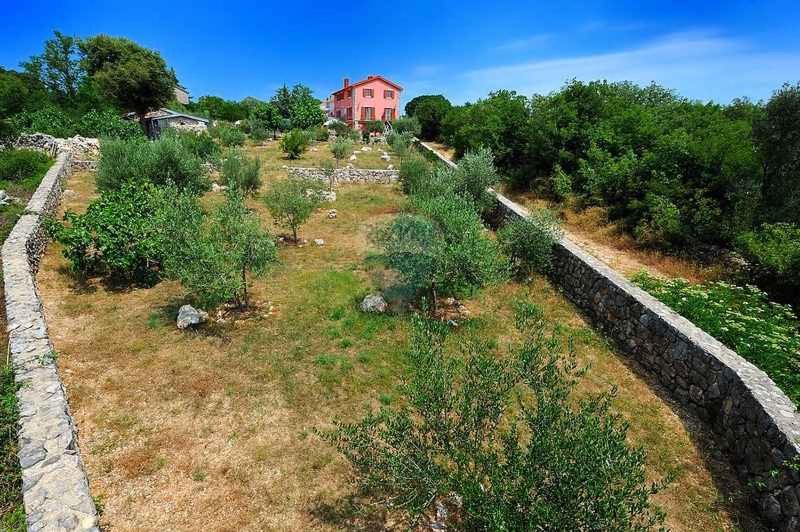 Vonkajšia záhrada v ubytovaní Holiday home in Vrbnik - Insel Krk 42239