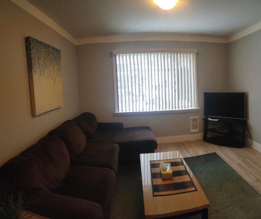 Black Rooster Guesthouse - 两居室公寓