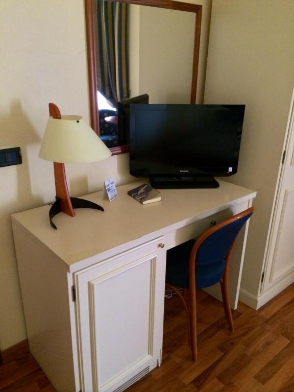TV a/nebo společenská místnost v ubytování Hotel Brennero e Varsavia