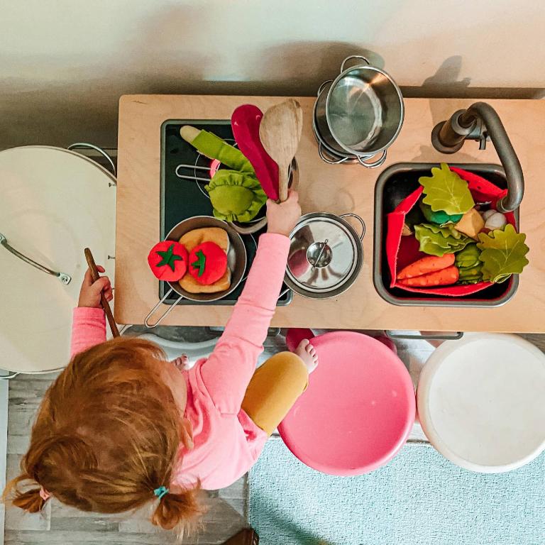 Jedlo v ubytovaní bed & breakfast alebo blízkom okolí