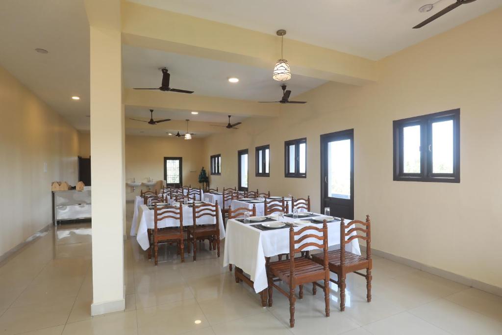 Gallery image of Hotel Castle Manor - Auroville Beach in Pondicherry