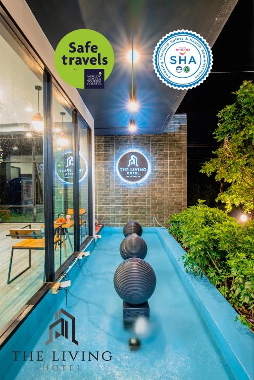 Certifikát, hodnocení, plakát nebo jiný dokument vystavený v ubytování The Living Hotel SamutPrakan