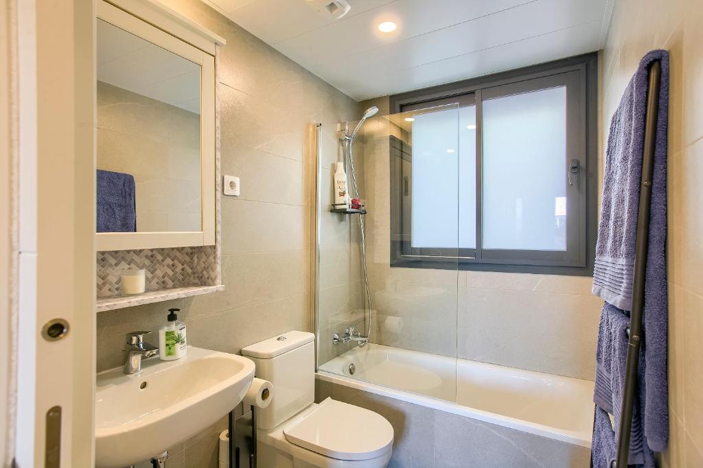 2B2B Deluxe apartment - Jardines de Cuatro Caminos - Business ...