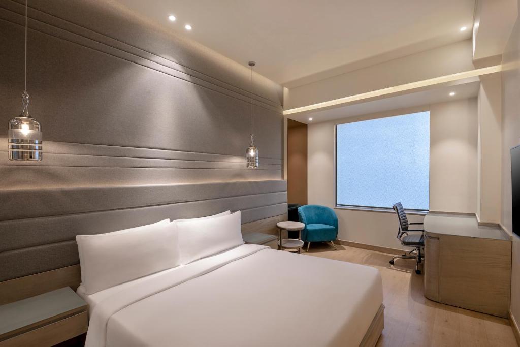 Radisson Blu Towers Kaushambi Delhi NCR - 商务室